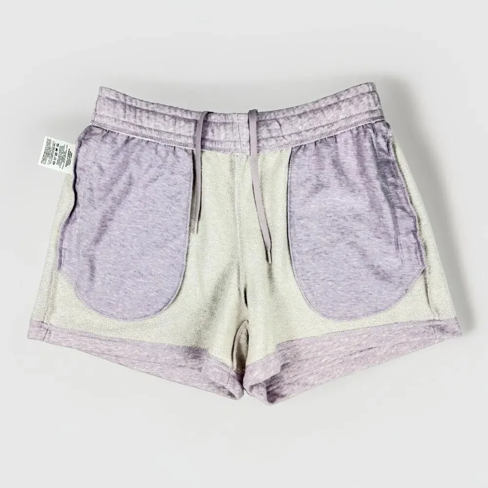 Nike sportswear essential